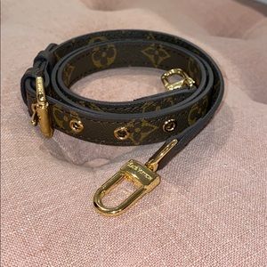 Louis Vuitton bag strap